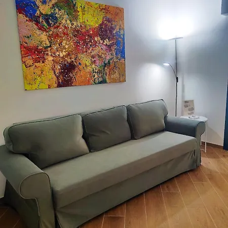 Casa Beatrice, Trastevere