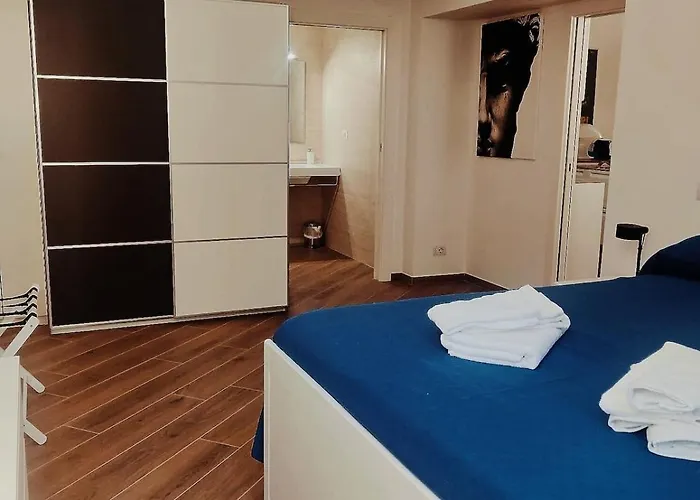 Casa Beatrice, Trastevere *